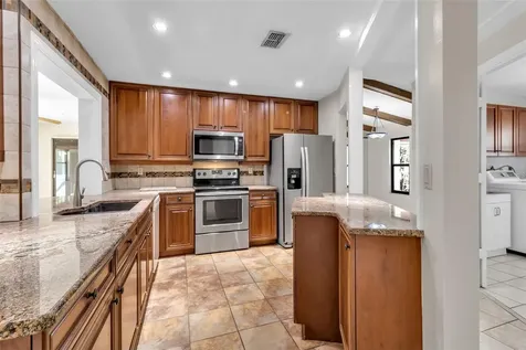 4867 Huntleigh Drive Sarasota FL 34233
