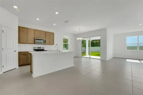 5051 Abigail Drive Lake Wales FL 33859