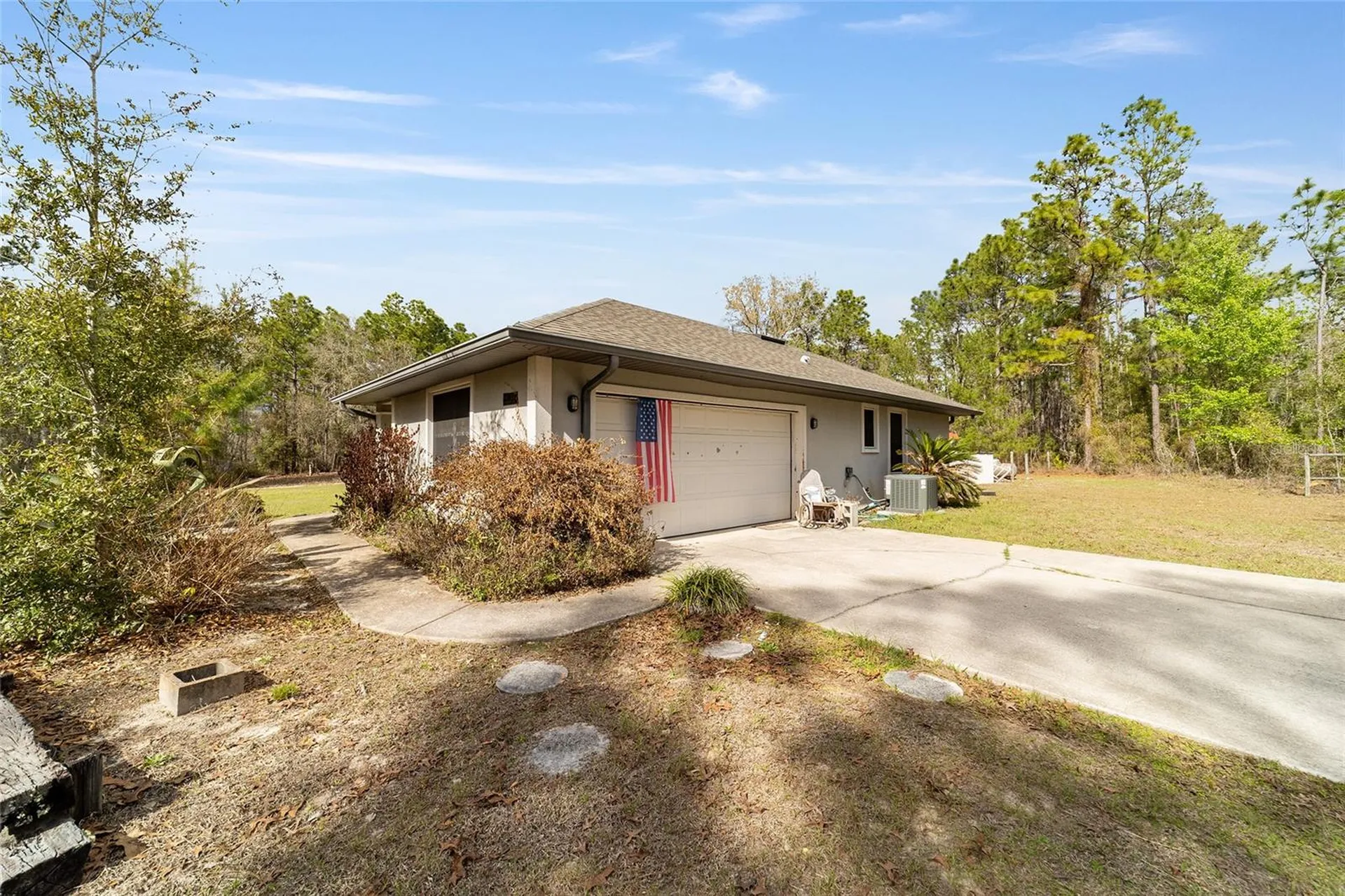 102 Whirlwind Way Hawthorne FL 32640
