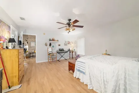 102 Whirlwind Way Hawthorne FL 32640