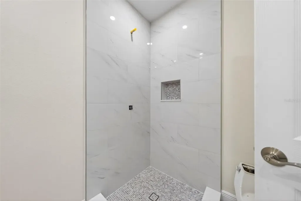 7108 Midnight Pass Road Sarasota FL 34242