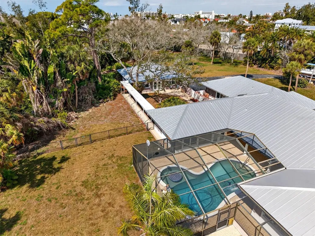 7108 Midnight Pass Road Sarasota FL 34242
