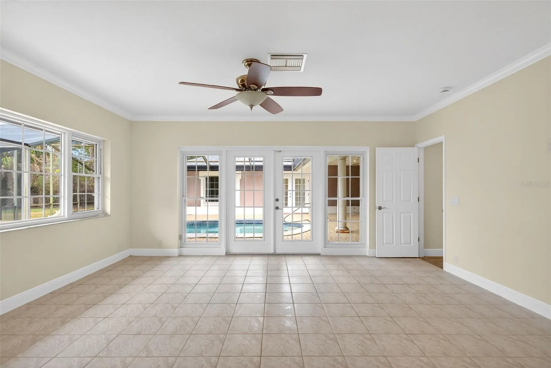 7108 Midnight Pass Road Sarasota FL 34242