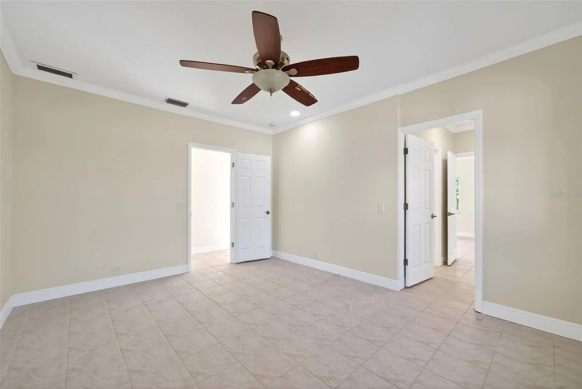 7108 Midnight Pass Road Sarasota FL 34242