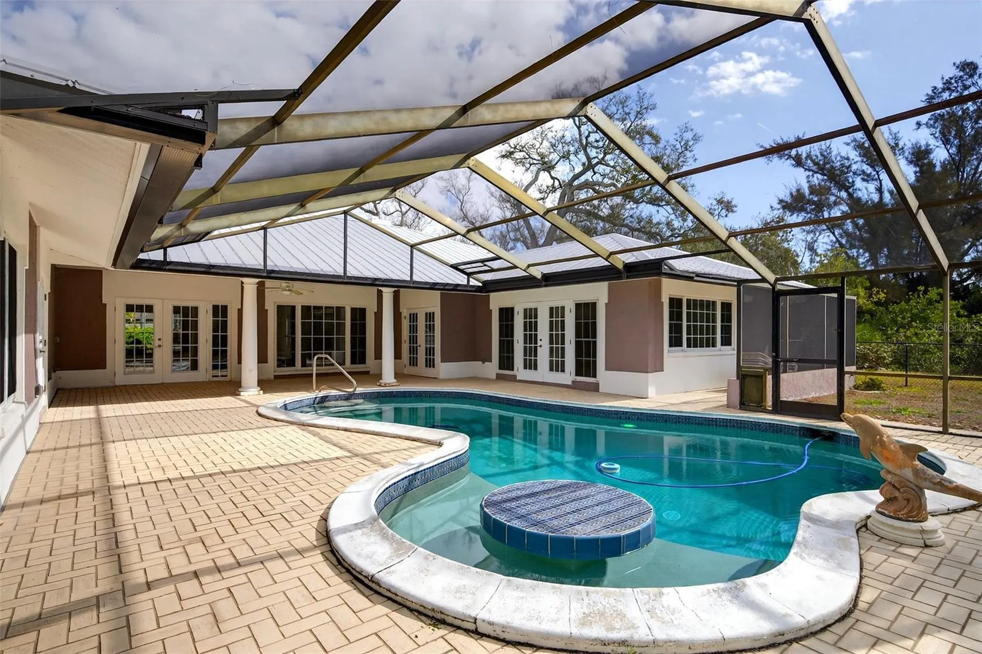 7108 Midnight Pass Road Sarasota FL 34242