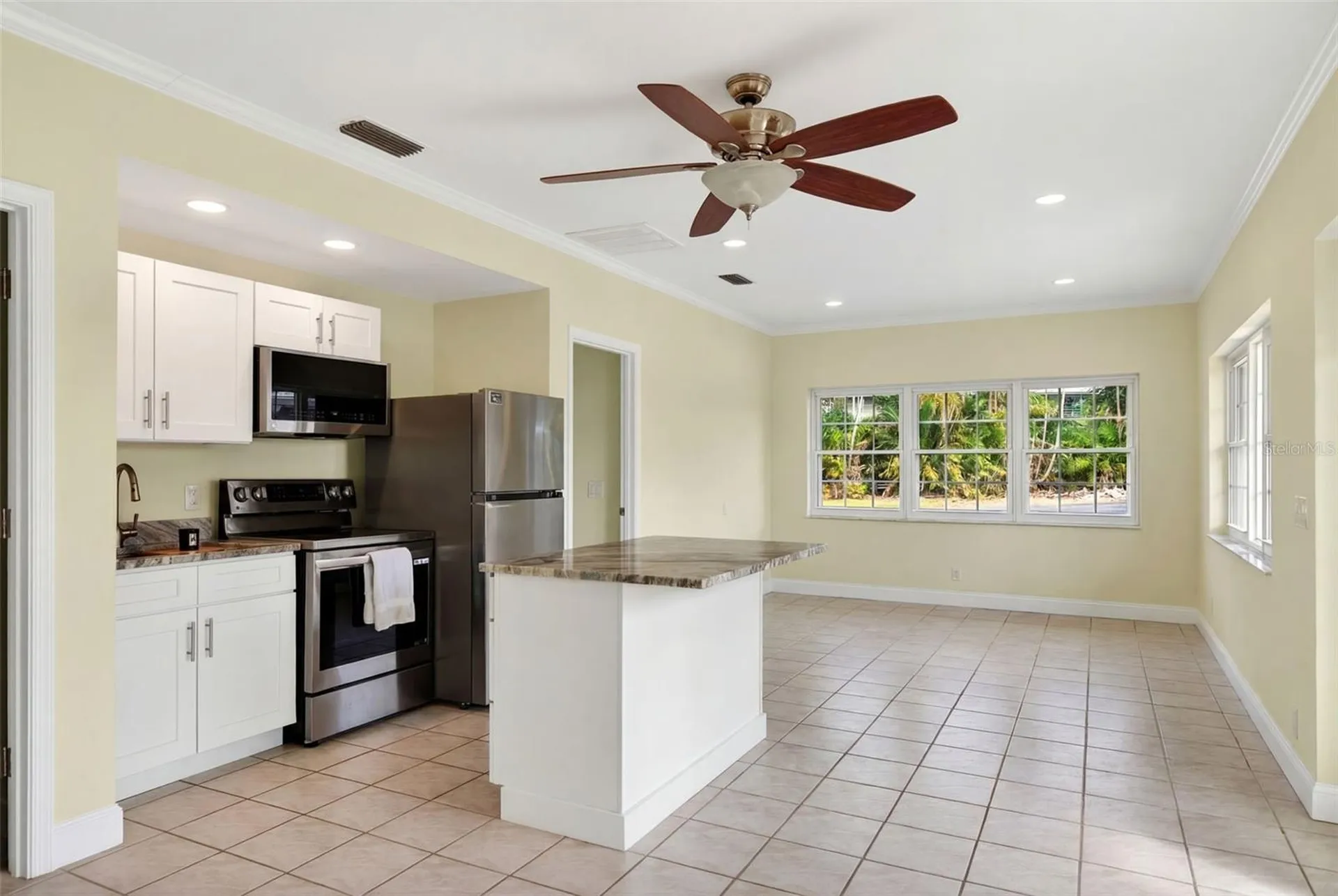 7108 Midnight Pass Road Sarasota FL 34242