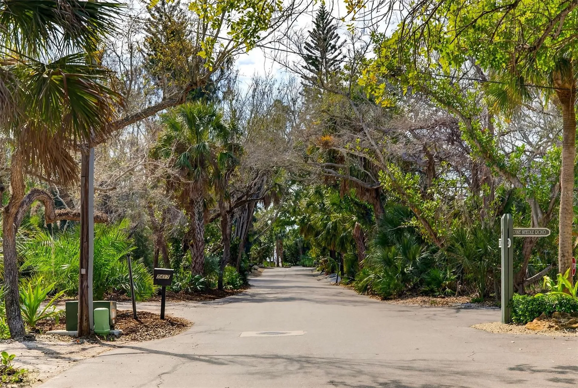 7108 Midnight Pass Road Sarasota FL 34242