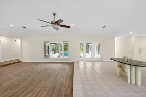 7108 Midnight Pass Road Sarasota FL 34242