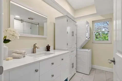 7108 Midnight Pass Road Sarasota FL 34242