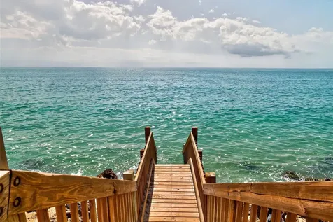 7108 Midnight Pass Road Sarasota FL 34242