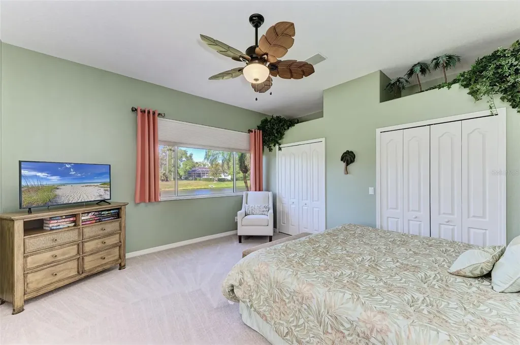 8315 Eagle Crossing Sarasota FL 34241