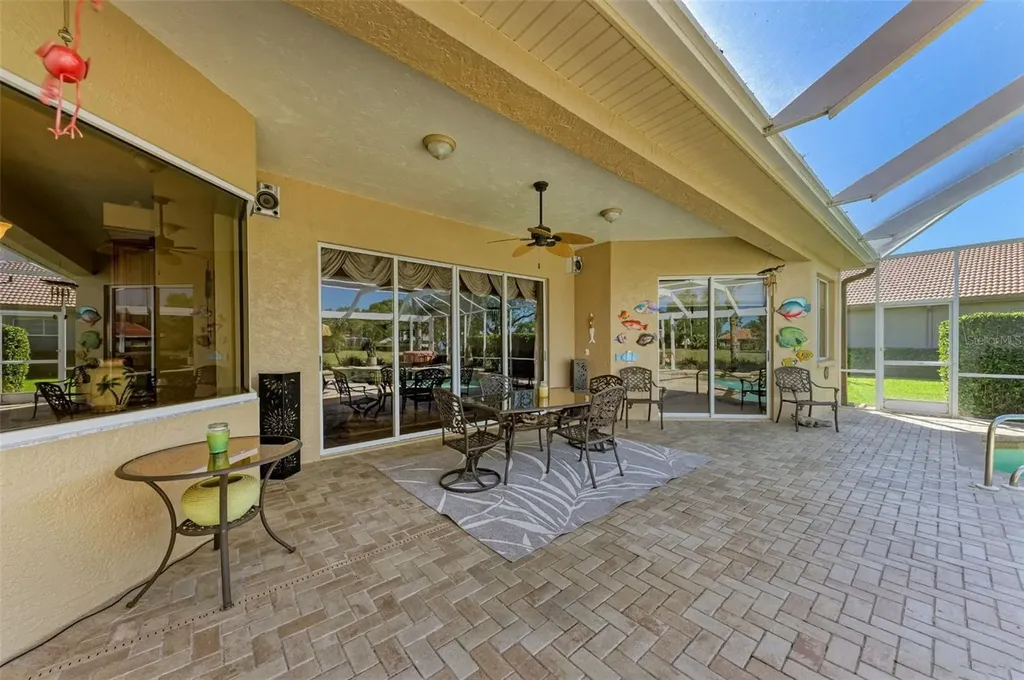 8315 Eagle Crossing Sarasota FL 34241