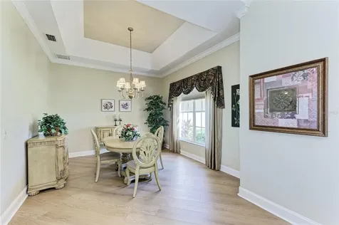 8315 Eagle Crossing Sarasota FL 34241