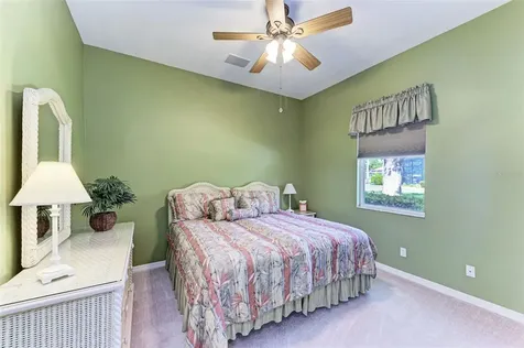 8315 Eagle Crossing Sarasota FL 34241
