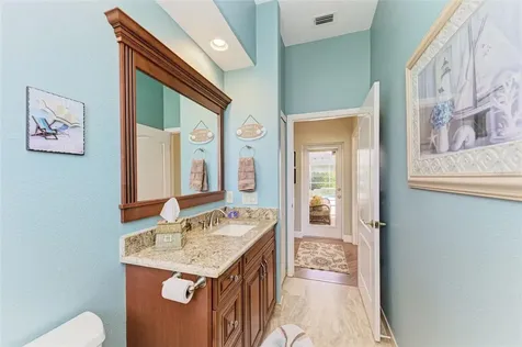 8315 Eagle Crossing Sarasota FL 34241