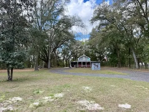 2350 SE 41 Highway Morriston FL 32668