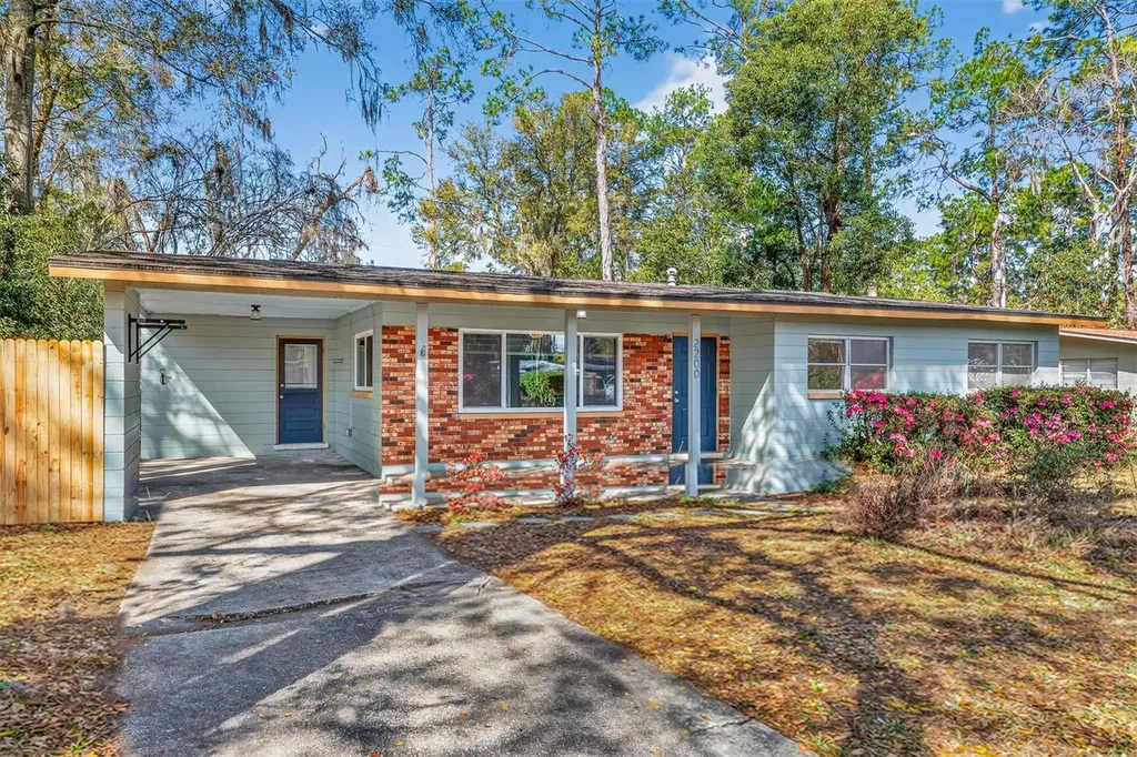 2200 NE 16th Terrace Gainesville FL 32609