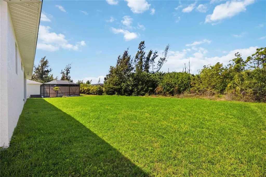 10443 Riverside Road Port Charlotte FL 33981