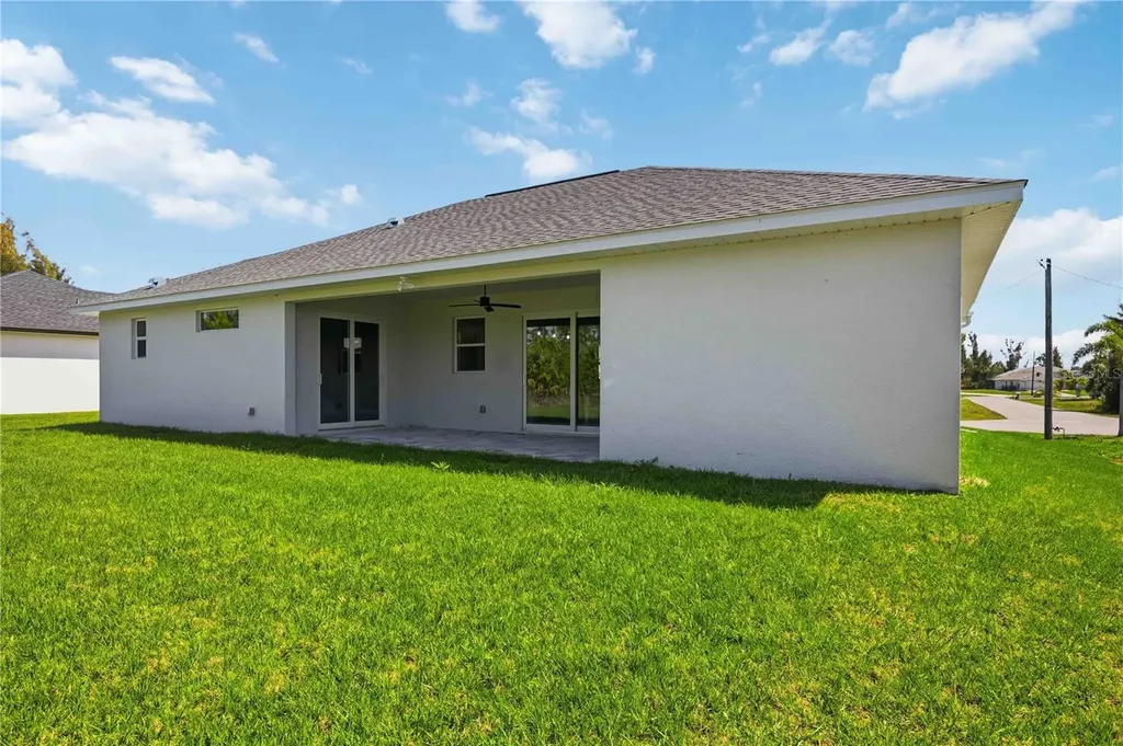 10443 Riverside Road Port Charlotte FL 33981