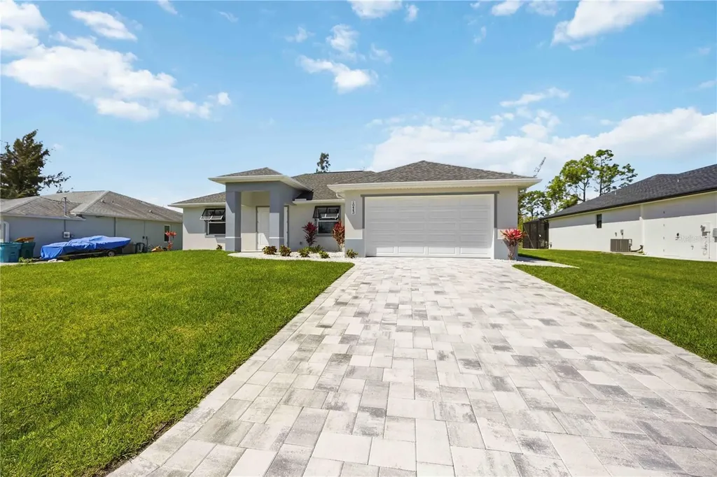 10443 Riverside Road Port Charlotte FL 33981