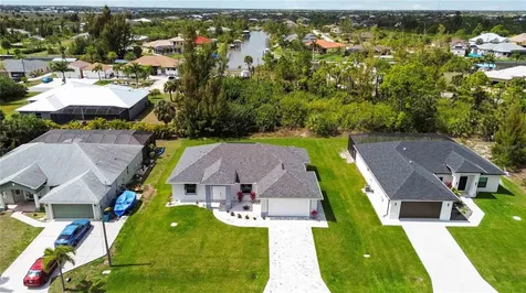 10443 Riverside Road Port Charlotte FL 33981