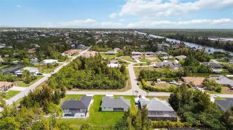 10443 Riverside Road Port Charlotte FL 33981