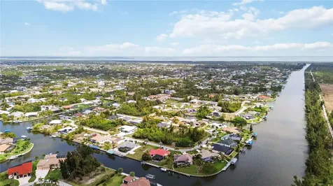10443 Riverside Road Port Charlotte FL 33981