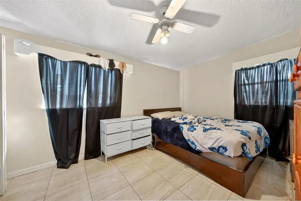 410 Santiago Avenue Orlando FL 32807