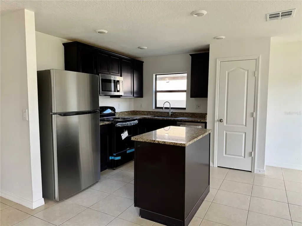 837 Chatham Walk Drive Ruskin FL 33570