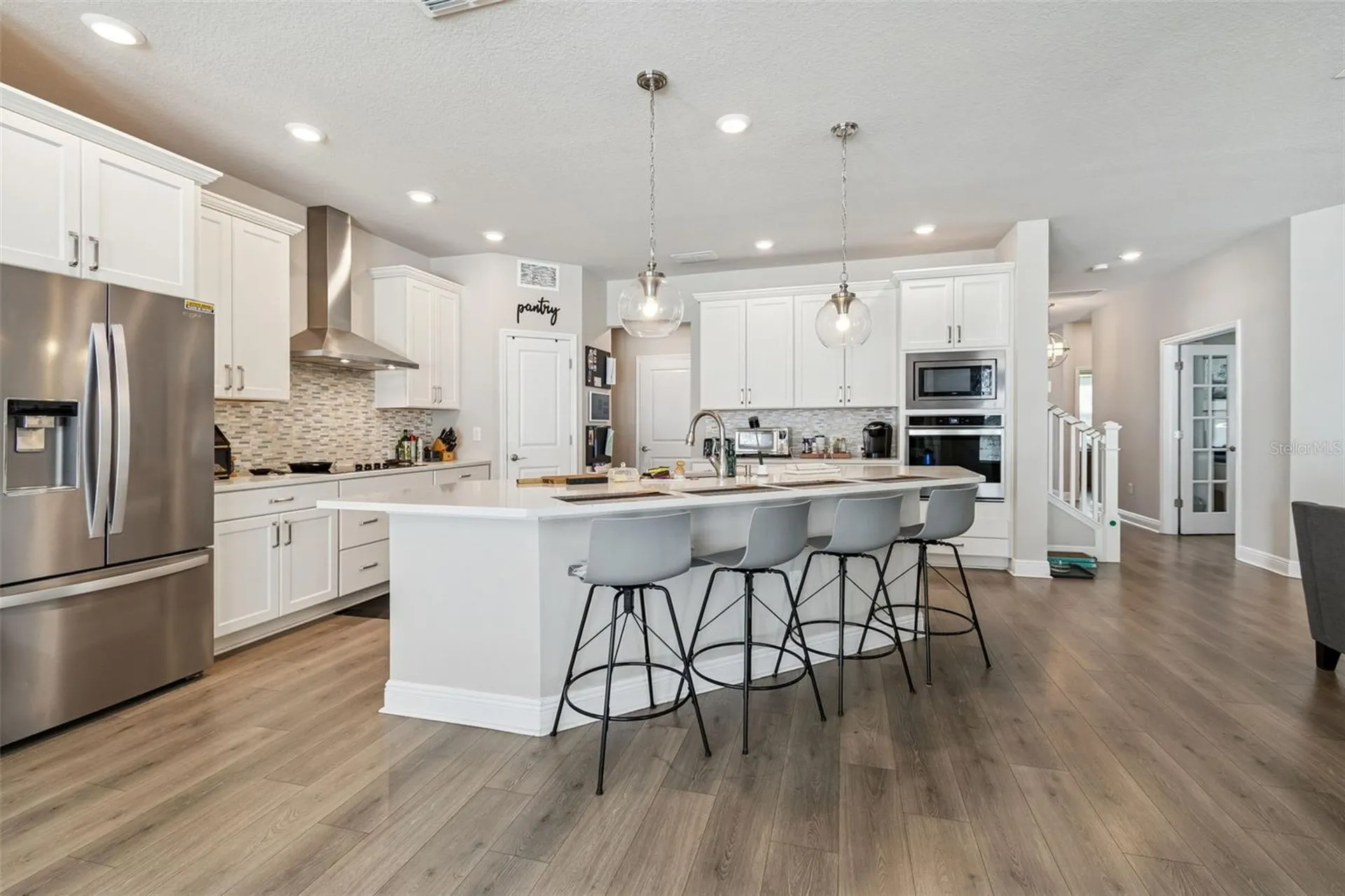 2407 W Carmen Street Tampa FL 33609
