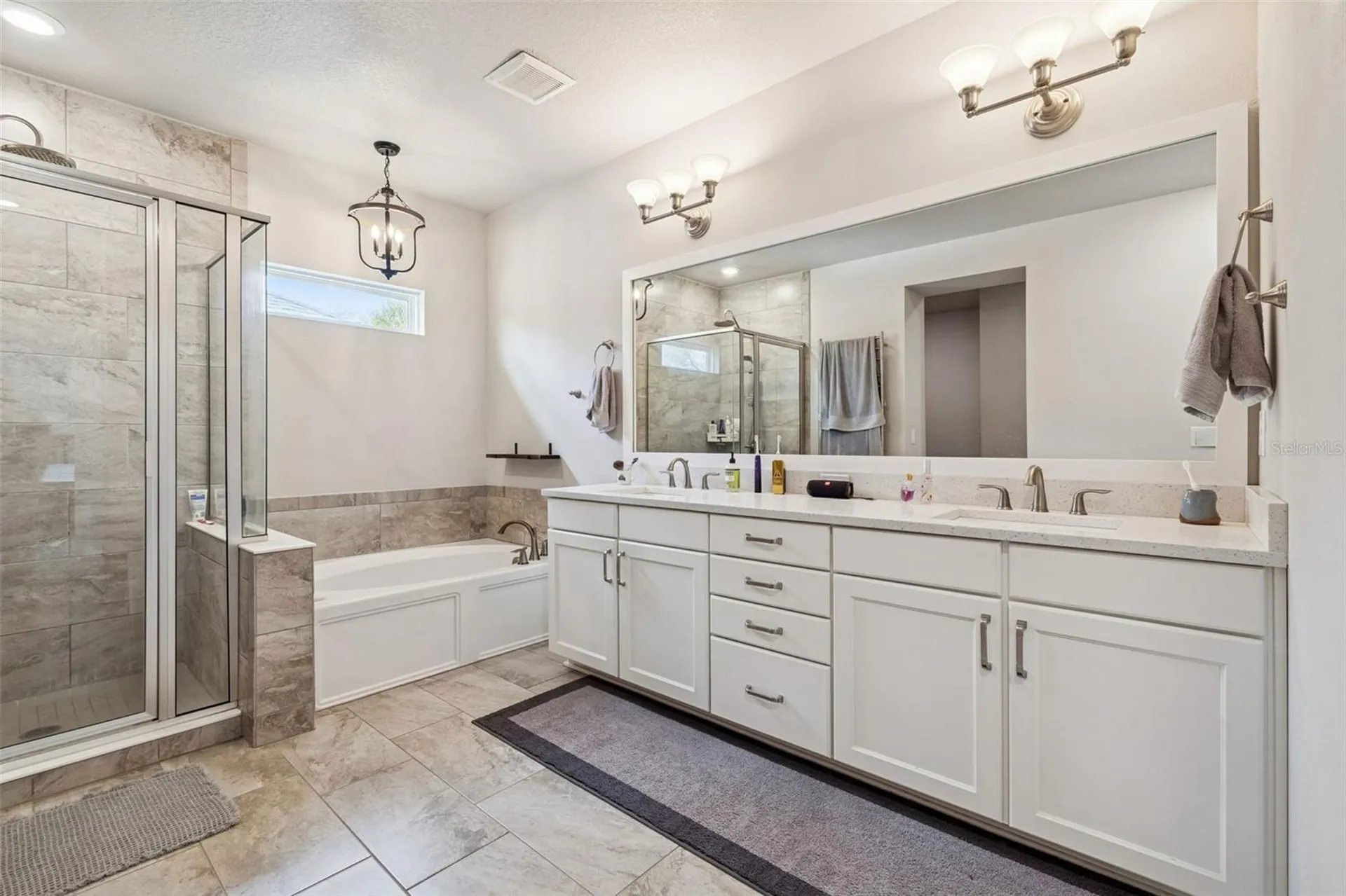 2407 W Carmen Street Tampa FL 33609