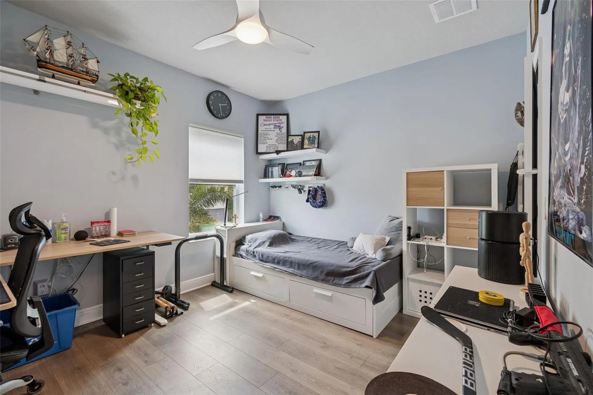 2407 W Carmen Street Tampa FL 33609
