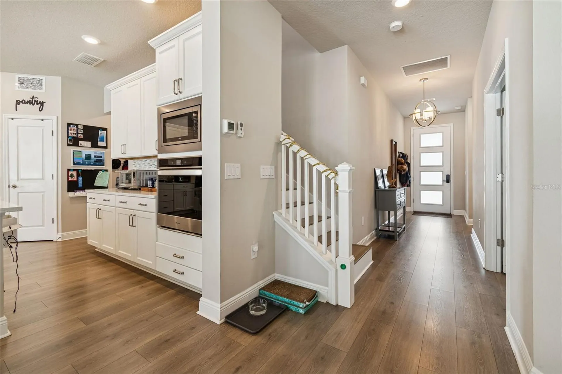 2407 W Carmen Street Tampa FL 33609