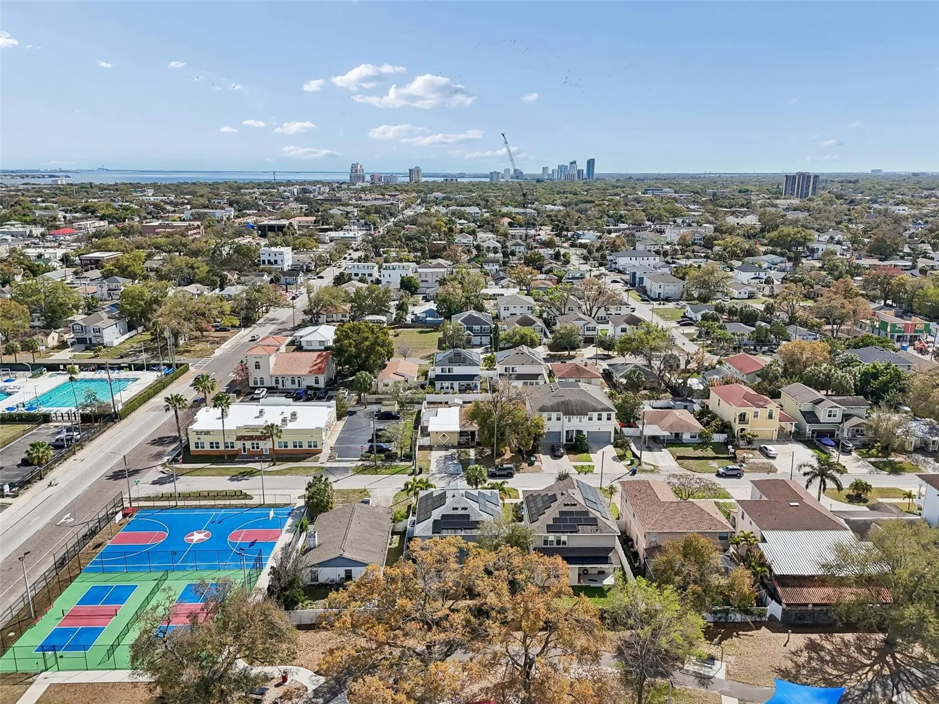 2407 W Carmen Street Tampa FL 33609