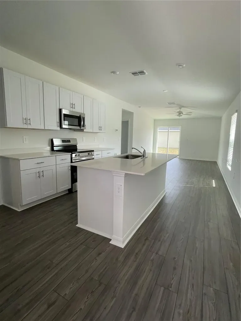 3669 NE 30th Terrace Ocala FL 34479