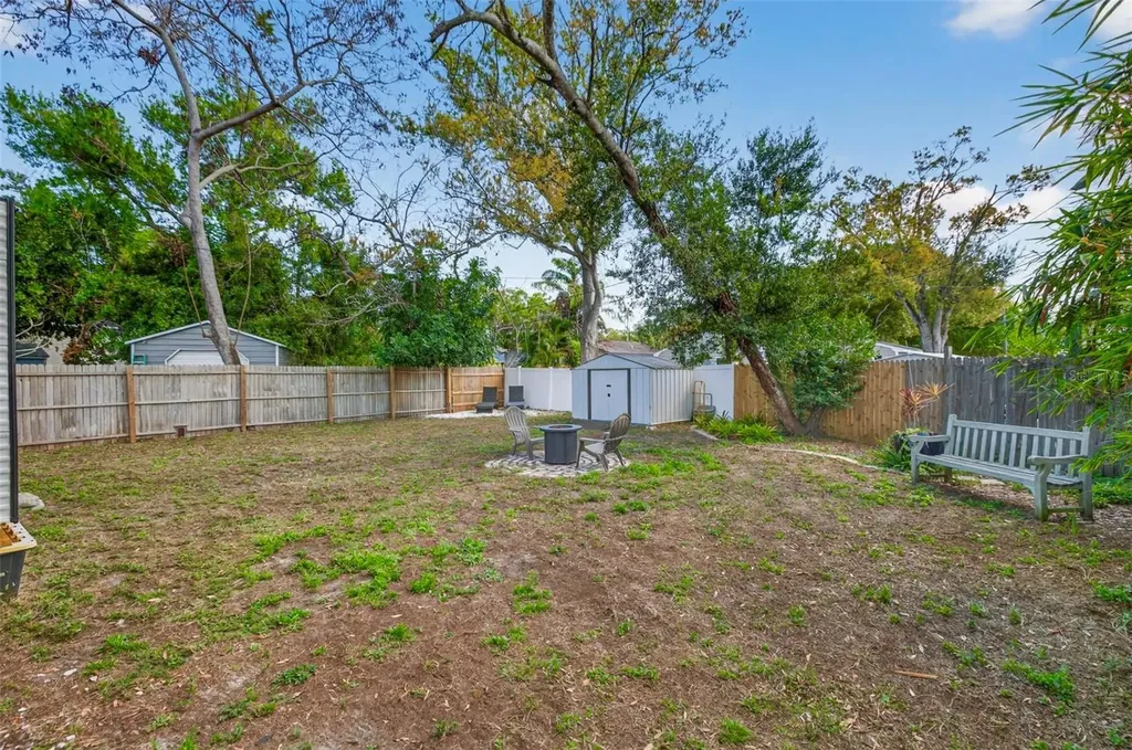 3178 12th Avenue N St Petersburg FL 33713