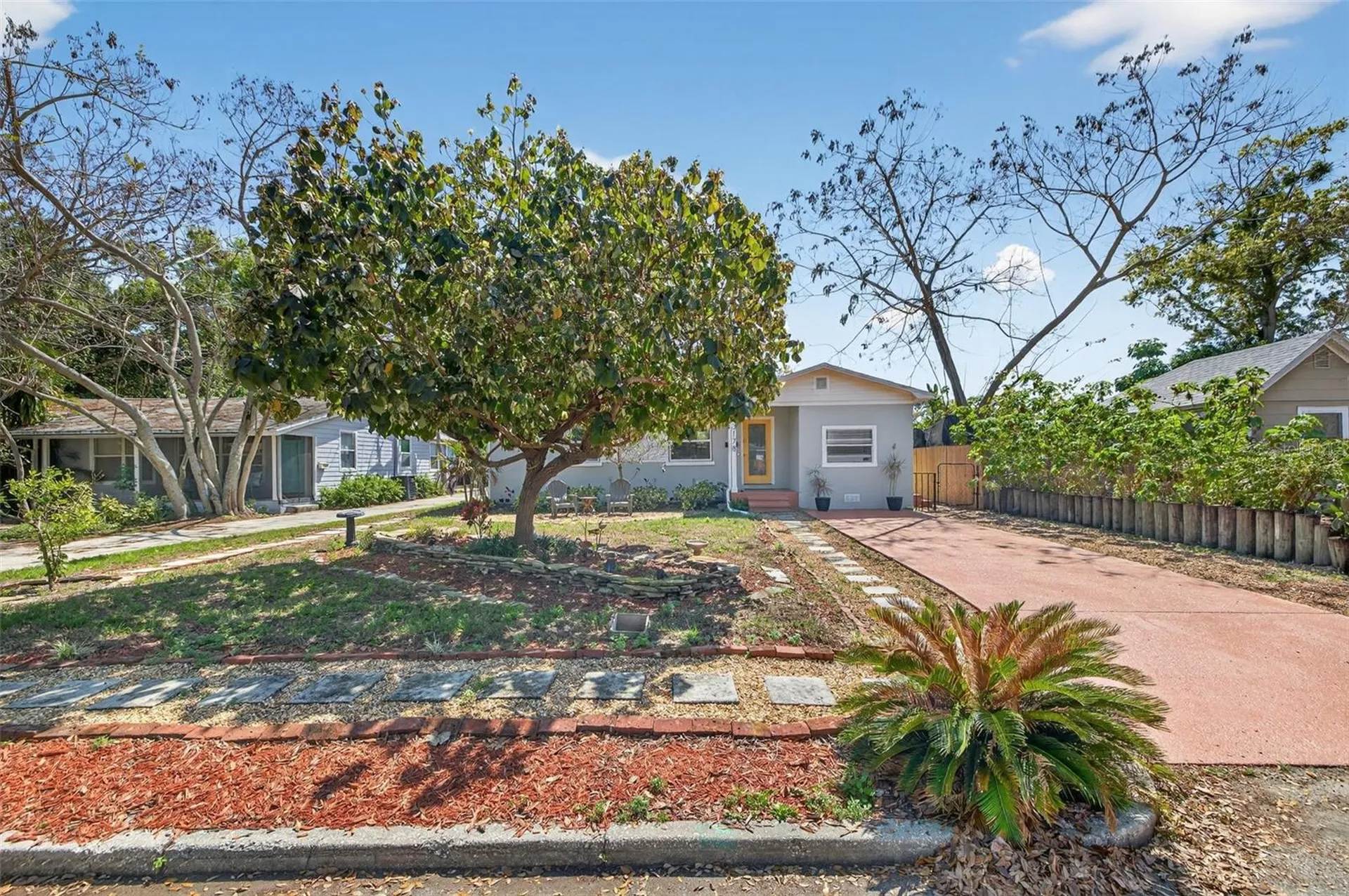3178 12th Avenue N St Petersburg FL 33713