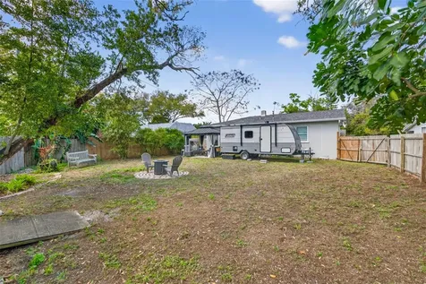 3178 12th Avenue N St Petersburg FL 33713