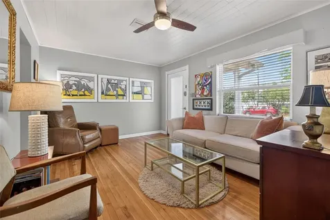 3178 12th Avenue N St Petersburg FL 33713