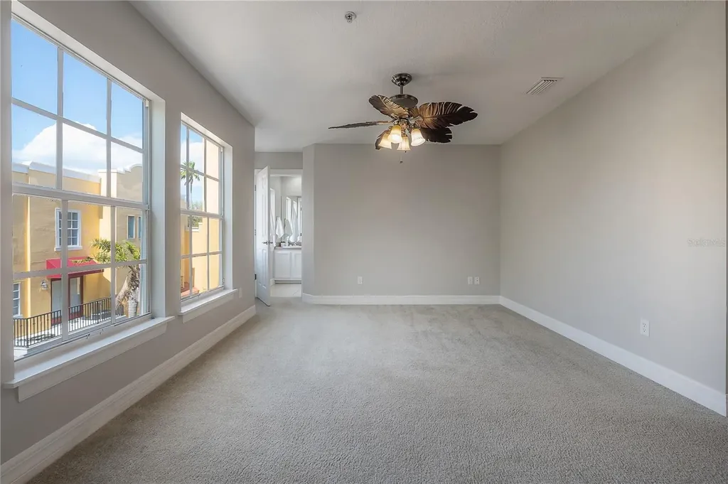 3308 Las Campos Place Tampa FL 33611