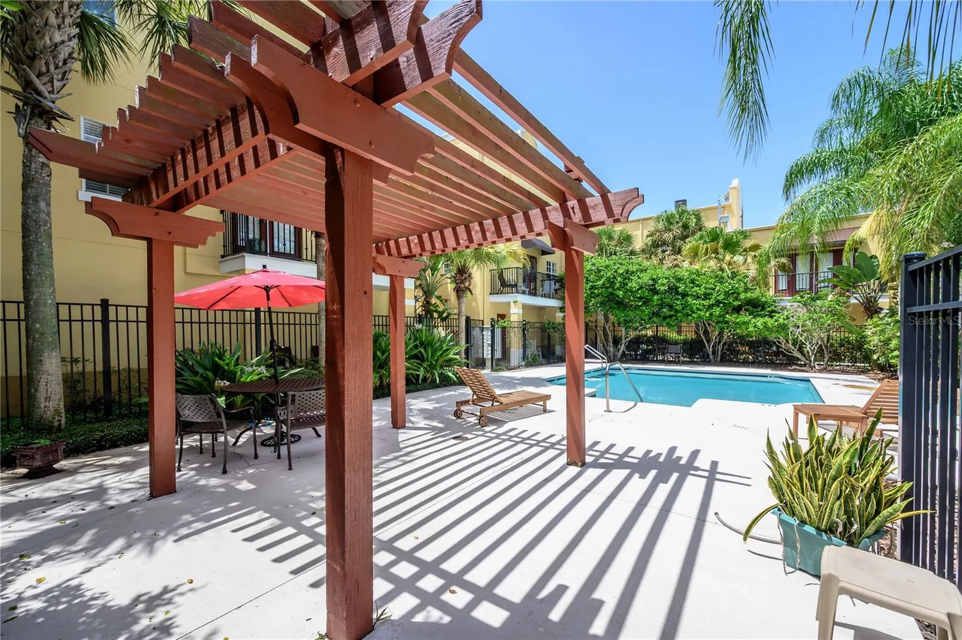 3308 Las Campos Place Tampa FL 33611