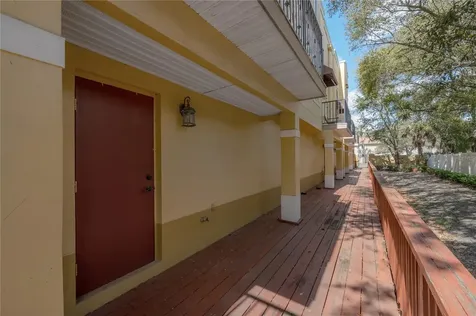 3308 Las Campos Place Tampa FL 33611
