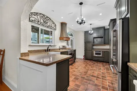 745 16th Avenue NE St Petersburg FL 33704