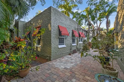 745 16th Avenue NE St Petersburg FL 33704