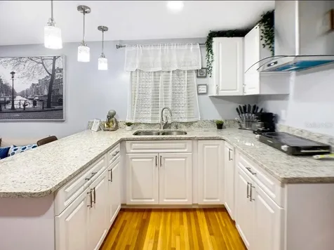 7907 W Hiawatha Street Tampa FL 33615