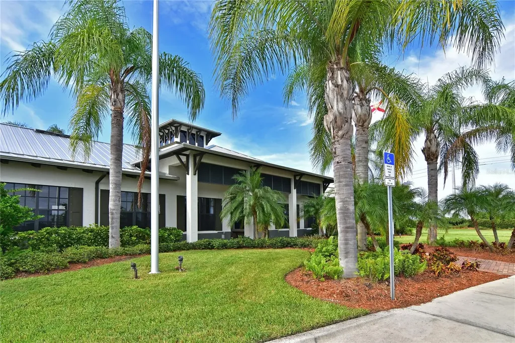 901 Tidewater Shores Loop Bradenton FL 34208