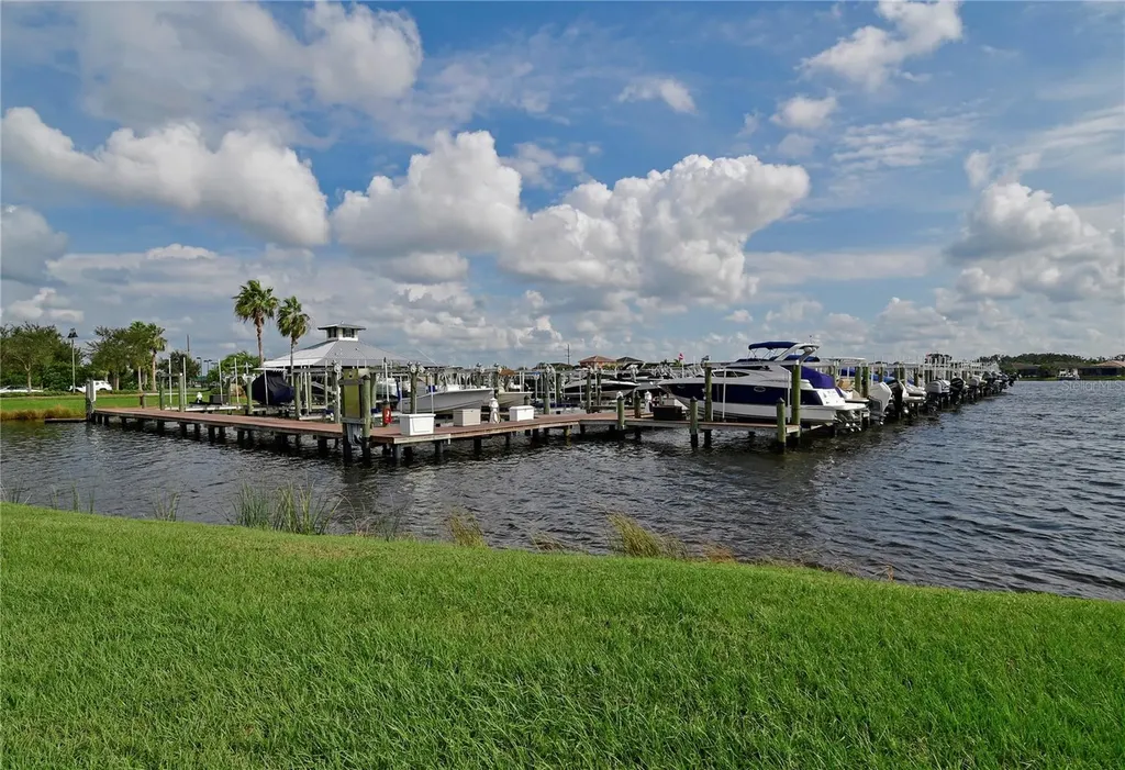 901 Tidewater Shores Loop Bradenton FL 34208