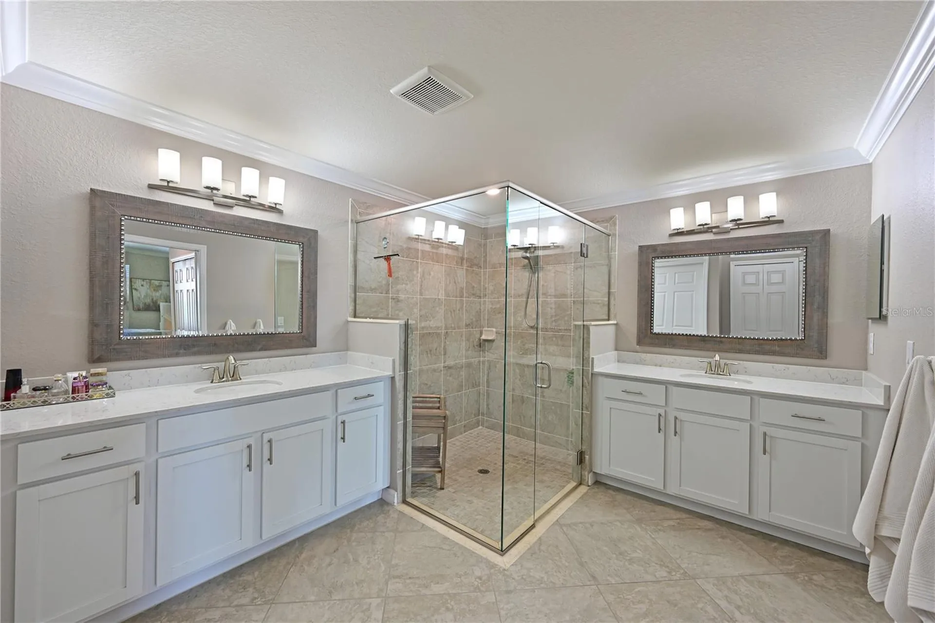 901 Tidewater Shores Loop Bradenton FL 34208