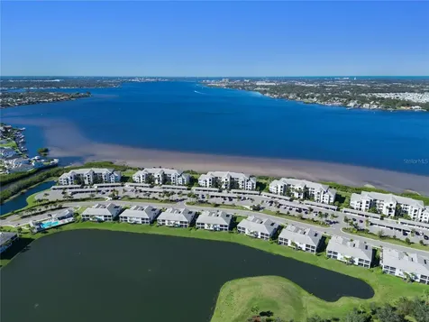 901 Tidewater Shores Loop Bradenton FL 34208