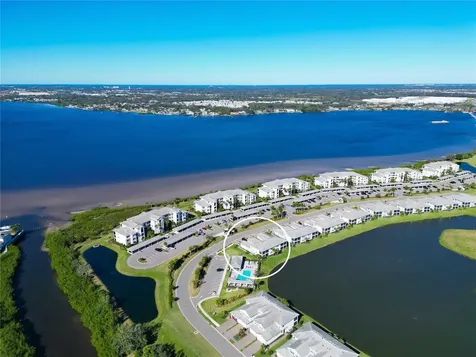 901 Tidewater Shores Loop Bradenton FL 34208
